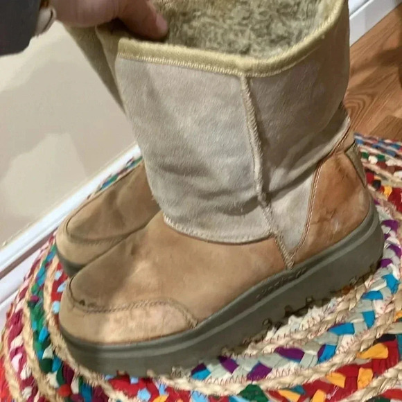 Sketchers outdoor tan  leather boots - Picture 3 of 6